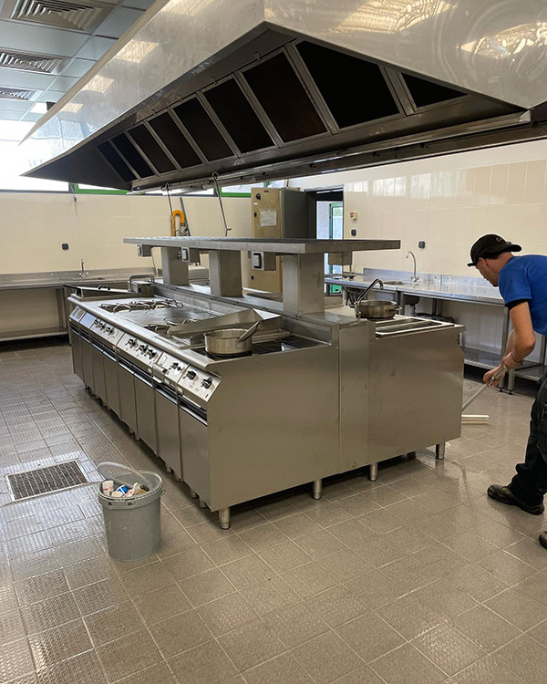 Maintenance équipements cuisines professionnelles Émerainville